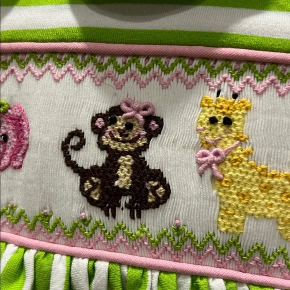 Delaney smocked dress size 12M NWT - Picture 3 of 5